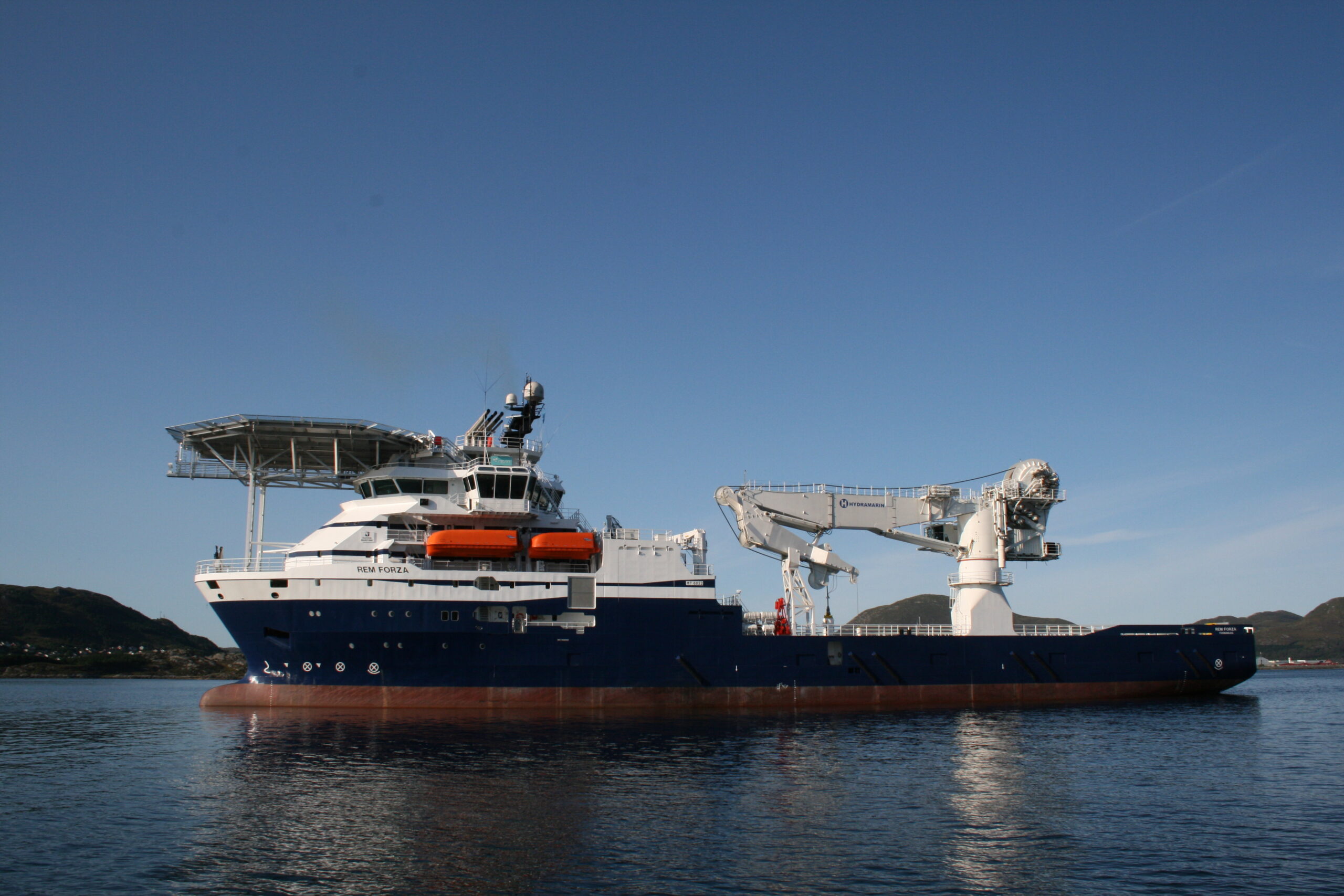 Marin Teknikk. Ship design and engineering. Skipsdesign.